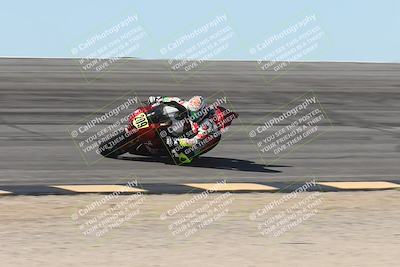 media/Oct-13-2025-Moto Forza (Mon) [[a66d839500]]/2-A Group/Session 2 (Bowl)/